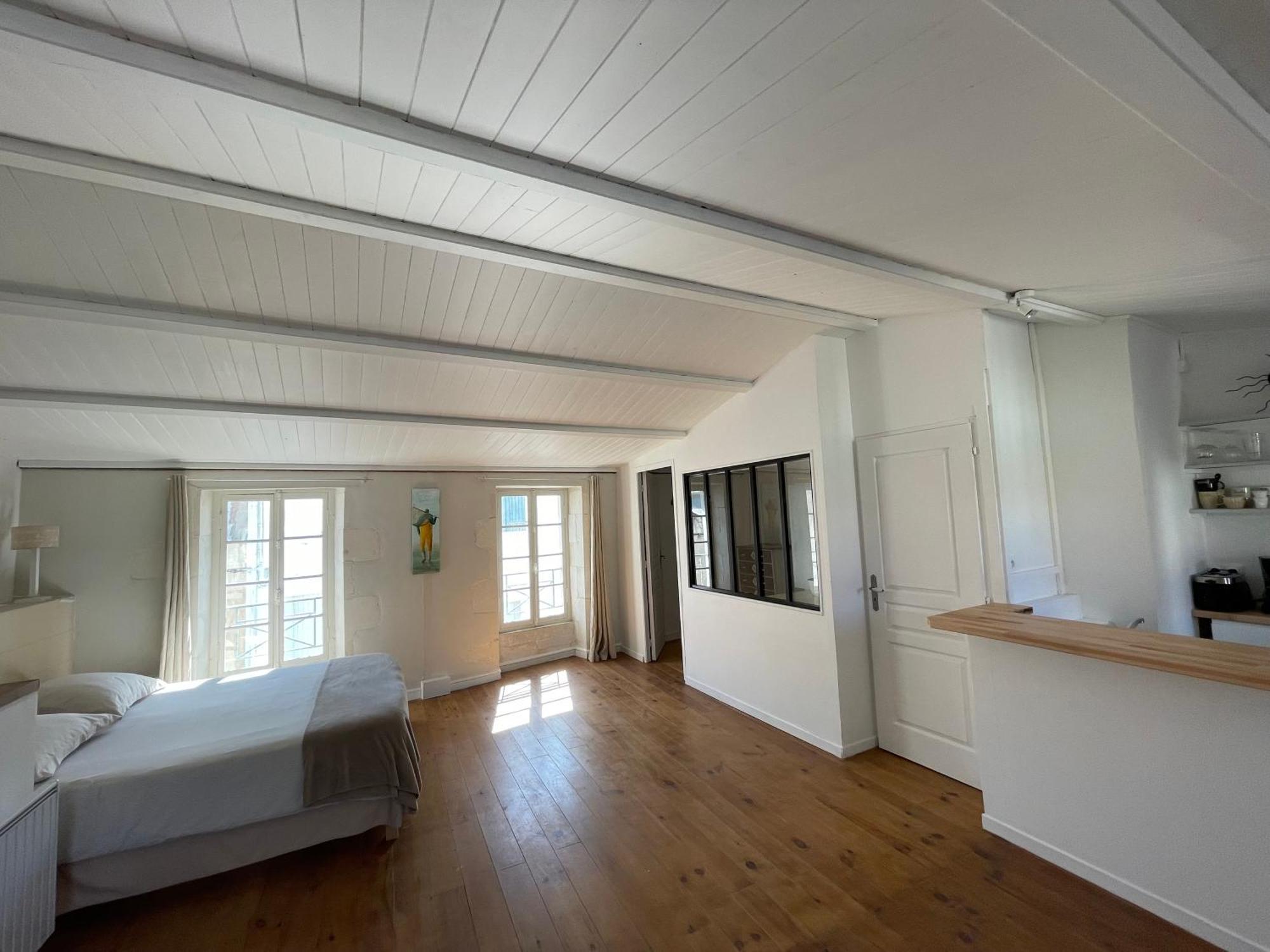 Apartment Fenetre Sur Cour *